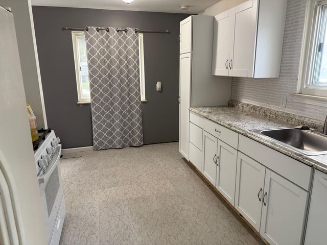 6370 Hampden Street, Taylor, MI 48180