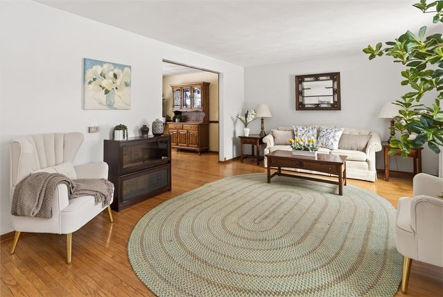 1747 Greenview Drive, Walworth, NY 14568