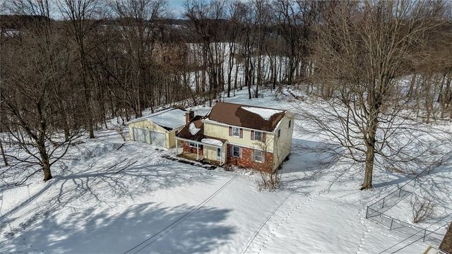 1747 Greenview Drive, Walworth, NY 14568