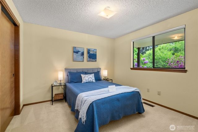 3524 Donnelly Drive SE, Olympia, WA 98501