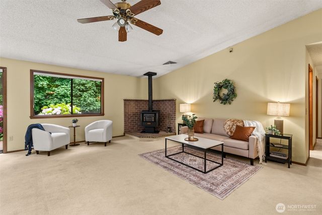 3524 Donnelly Drive SE, Olympia, WA 98501