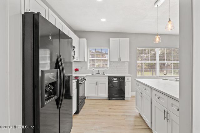 3024 DELOR Drive, Jacksonville, FL 32223