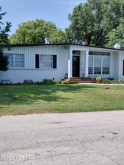 3024 DELOR Drive, Jacksonville, FL 32223