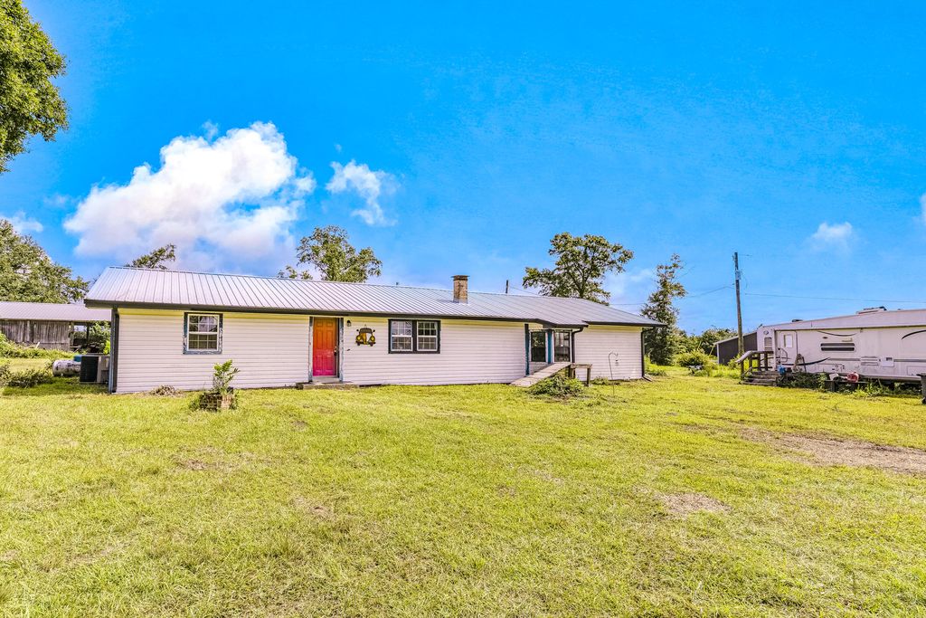 8307 Cluster Road, Panama City, FL 32404