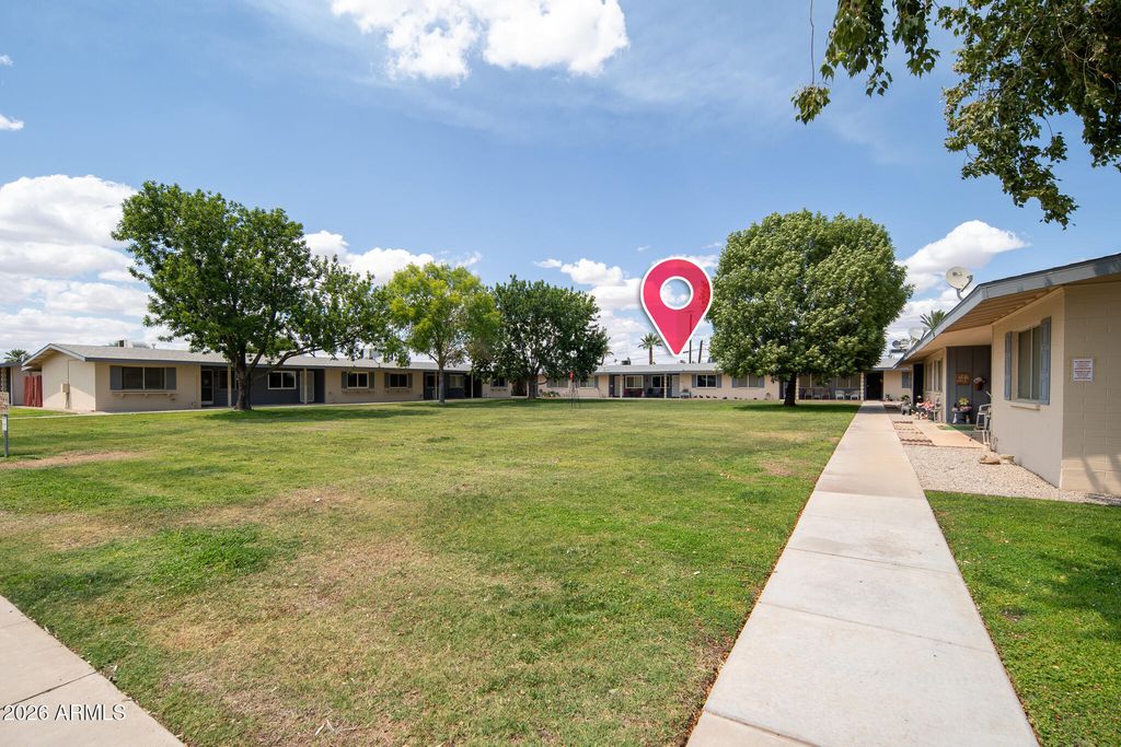 10428 W DEANNE Drive, Sun City, AZ 85351 — photo 5