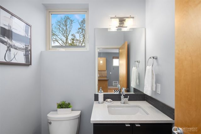 1550 NW 60th Street, Seattle, WA 98107