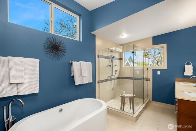 1550 NW 60th Street, Seattle, WA 98107