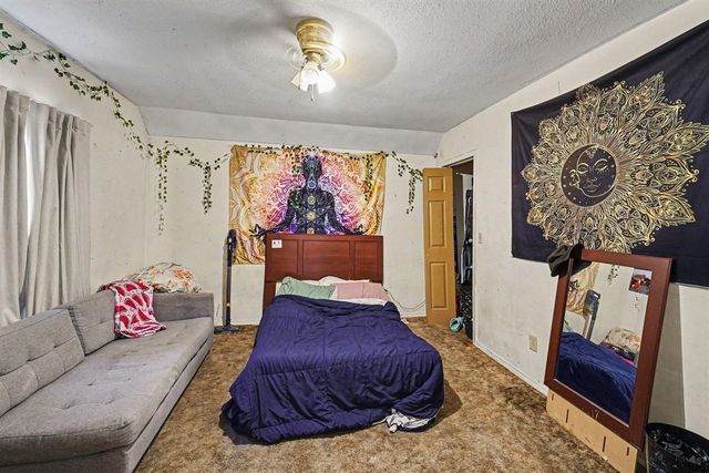908 W Lapeer Street, Lansing, MI 48915