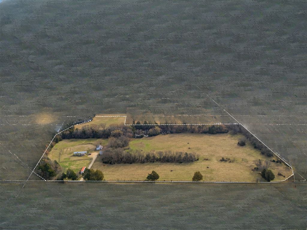 1036 Bewley Road, Whitesboro, TX 76273