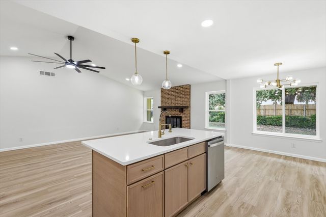 2804 Elk Grove Road, Carrollton, TX 75007