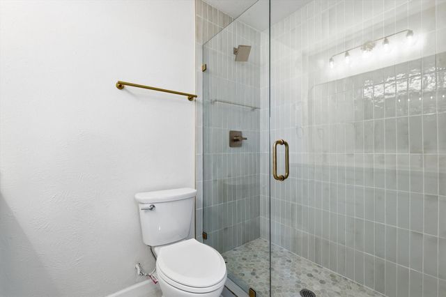 2804 Elk Grove Road, Carrollton, TX 75007