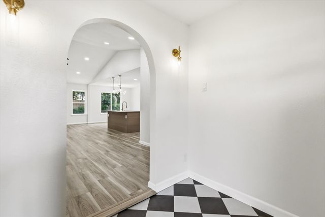 2804 Elk Grove Road, Carrollton, TX 75007