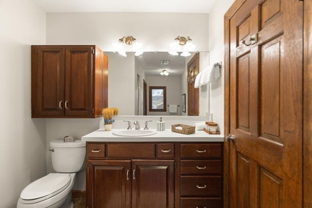 15 Myrtle St, Beverly, MA 01915