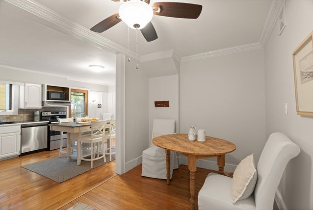 15 Myrtle St, Beverly, MA 01915