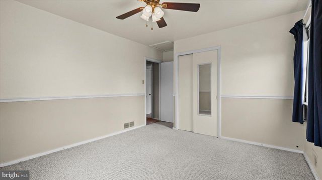 20 KENSINGTON DR, Camp Hill, PA 17011