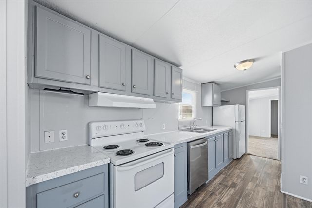 607 Keats Road, Wilmer, TX 75172