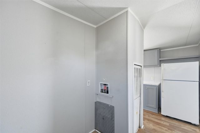 607 Keats Road, Wilmer, TX 75172