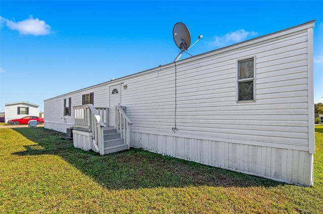 607 Keats Road, Wilmer, TX 75172