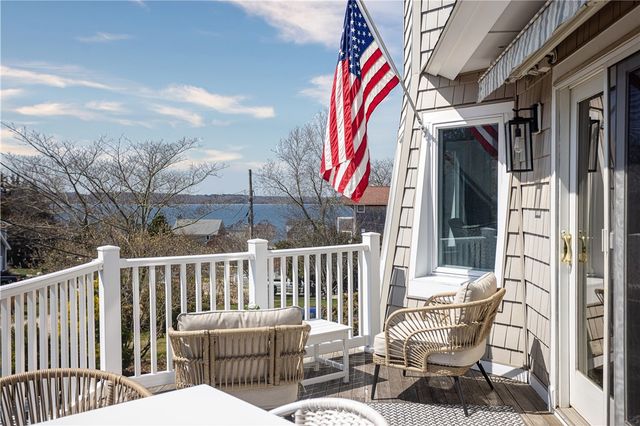 18 Lugger Street, Jamestown, RI 02835