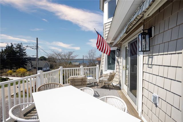 18 Lugger Street, Jamestown, RI 02835