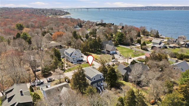18 Lugger Street, Jamestown, RI 02835
