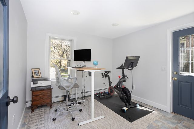 18 Lugger Street, Jamestown, RI 02835