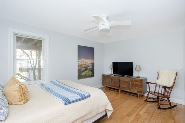 18 Lugger Street, Jamestown, RI 02835