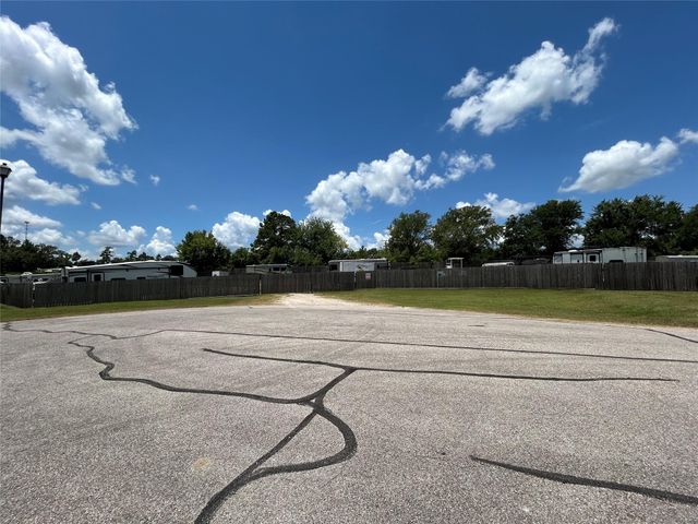 14797 Turquoise Trail, Willis, TX 77378