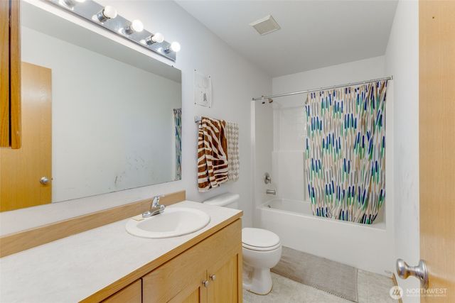 1222 S Sheridan Avenue, Tacoma, WA 98405