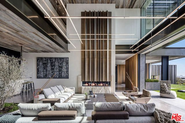 8741 St Ives Drive, Los Angeles, CA 90069