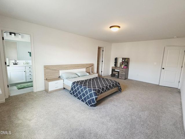 106 Periwinkle Place, Clayton, NC 27527