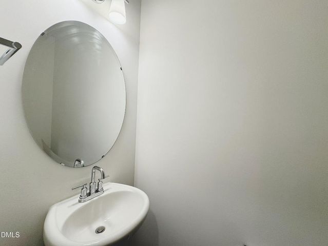 106 Periwinkle Place, Clayton, NC 27527