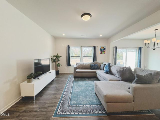 106 Periwinkle Place, Clayton, NC 27527