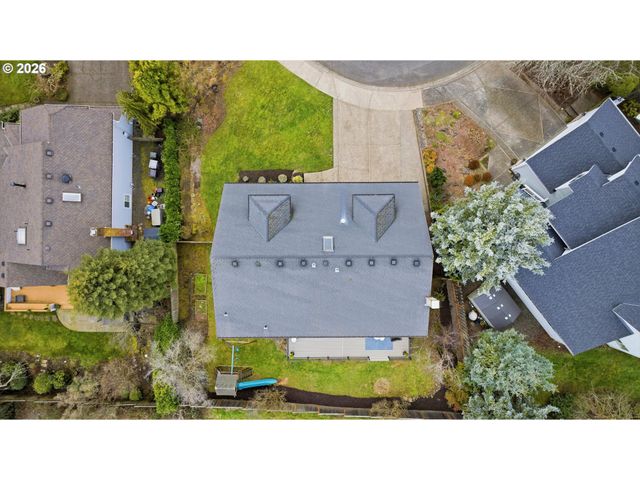 20520 MARTIN Ct, West Linn, OR 97068