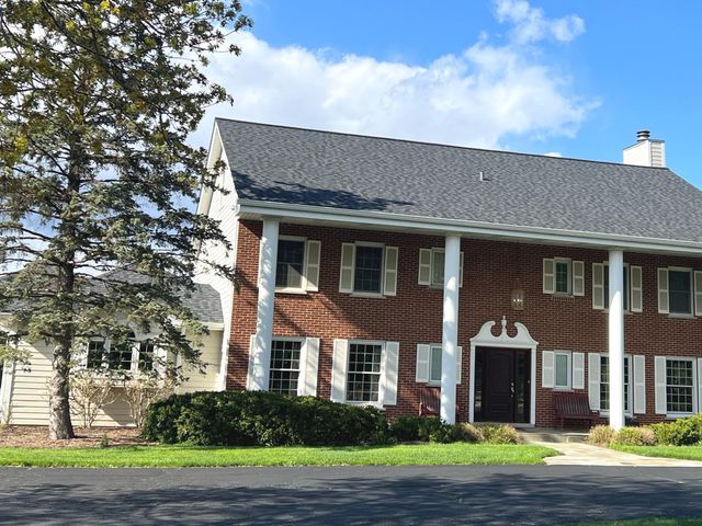 1900 Hickory Knoll Drive, Deerfield, IL 60015