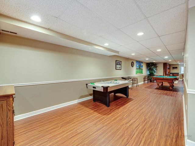 1900 Hickory Knoll Drive, Deerfield, IL 60015