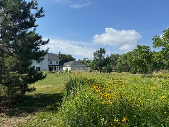 1900 Hickory Knoll Drive, Deerfield, IL 60015