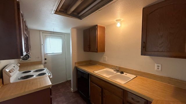 7030 Fair Oaks Avenue 117, Dallas, TX 75231