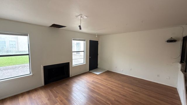 7030 Fair Oaks Avenue 117, Dallas, TX 75231