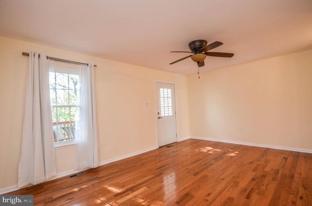 12104 PIKEVIEW TER, Germantown, MD 20874