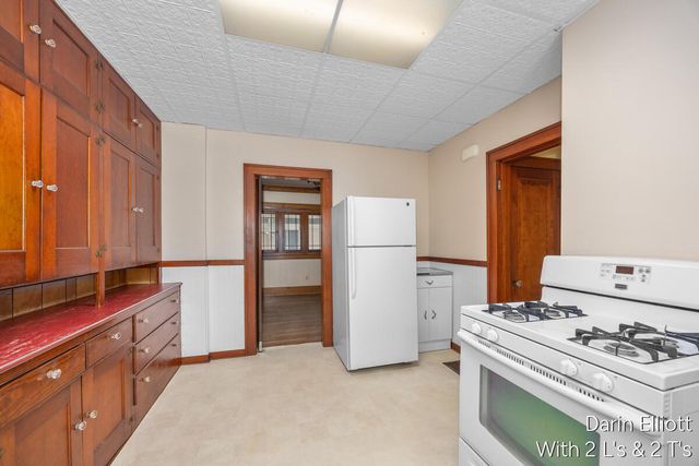 1310 Union Avenue NE, Grand Rapids, MI 49505