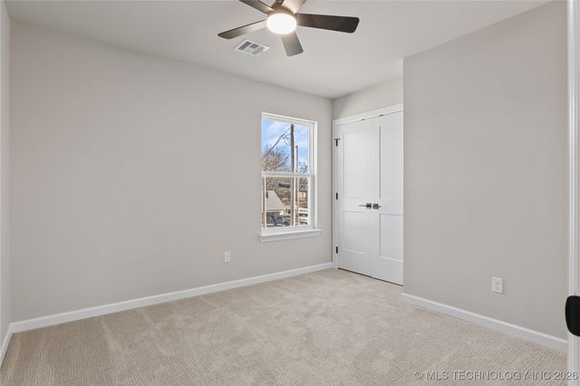 604 S Division Street, Coweta, OK 74429