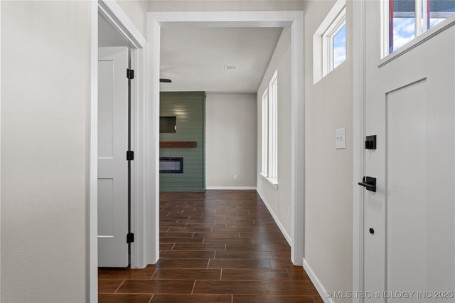 604 S Division Street, Coweta, OK 74429