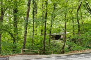 4961 Rebel Trail, Atlanta, GA 30327
