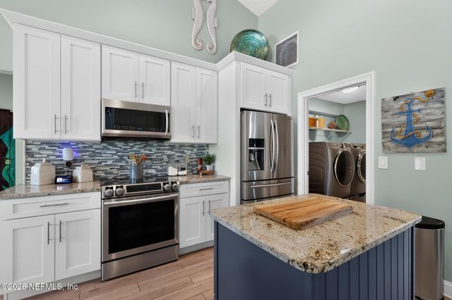 1115 PALM Circle, Jacksonville Beach, FL 32250