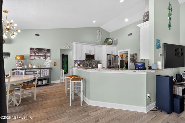 1115 PALM Circle, Jacksonville Beach, FL 32250
