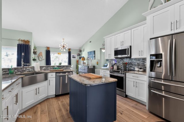 1115 PALM Circle, Jacksonville Beach, FL 32250
