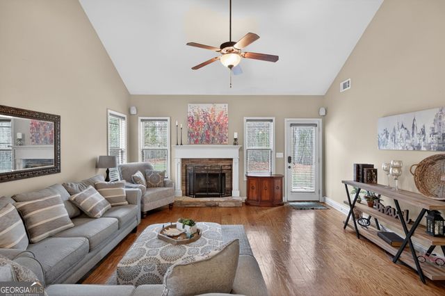 3131 Sweetbriar Drive, Villa Rica, GA 30180