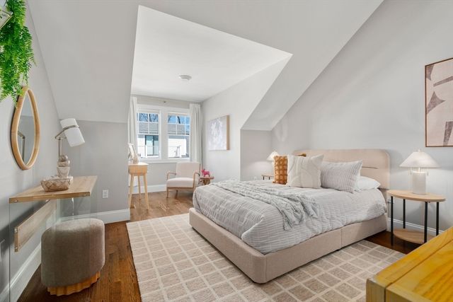 30 Park St 4, Boston, MA 02122