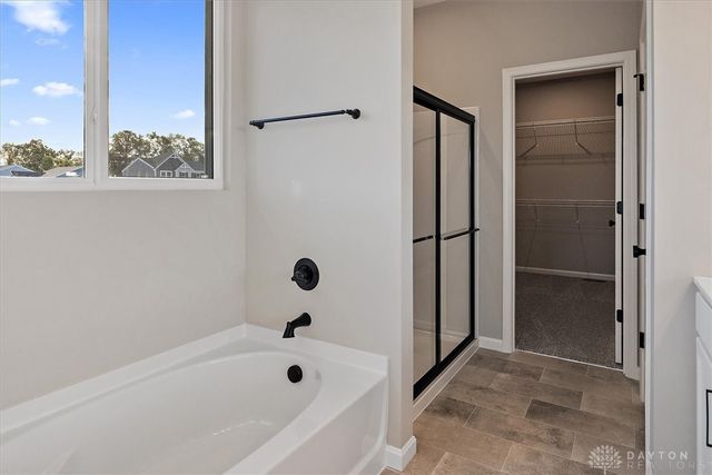 435 Snowdrop Drive, Yellow Springs Vlg, OH 45387